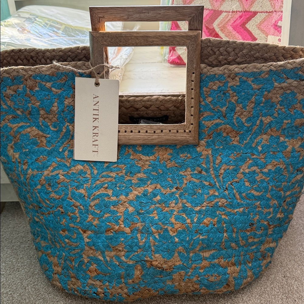 Antik Kraft Teal and Brown Floral Basket NWT